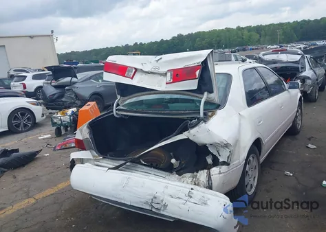 2001 Toyota Camry Le из США, поврежденный, VIN 4T1BG22K81U818421